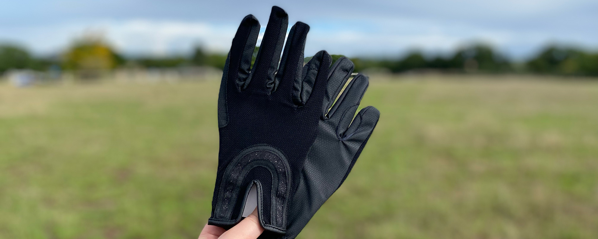 Tried & Tested Dublin Pull On Glitter Riding Gloves Redpost