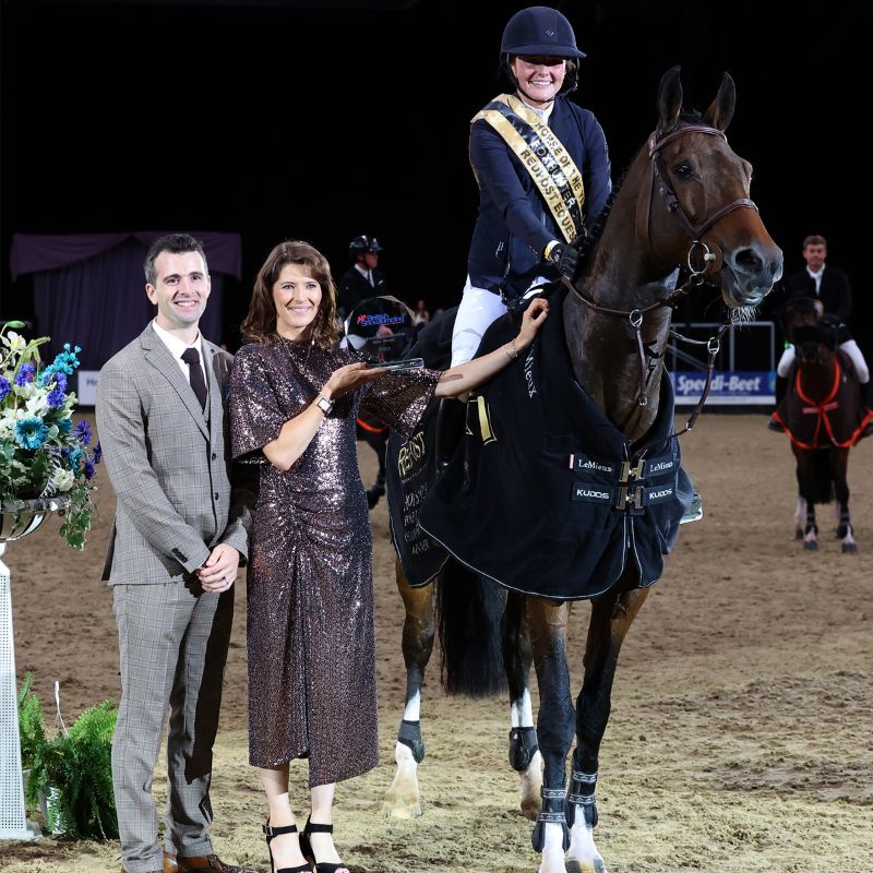 HOYS 2023 Senior Foxhunter Winner with Ben and Claire Tuff