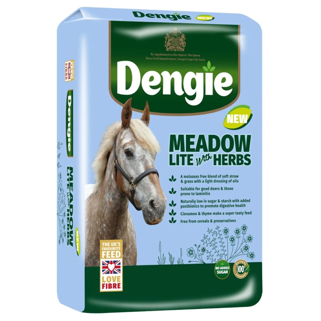 Dengie Meadow Lite with Herbs  horse feed.