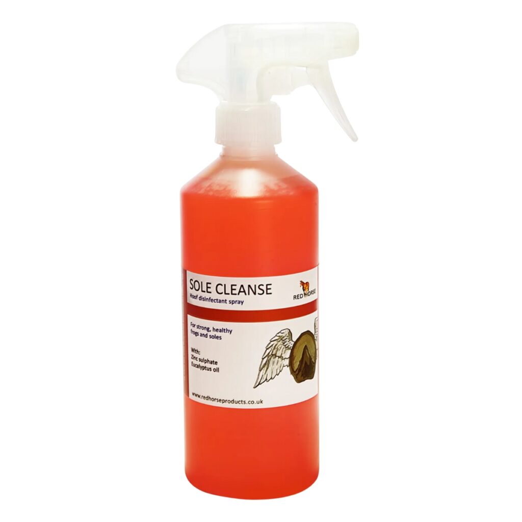 Red Horse Sole Cleanse Hoof Cleaning Spray.