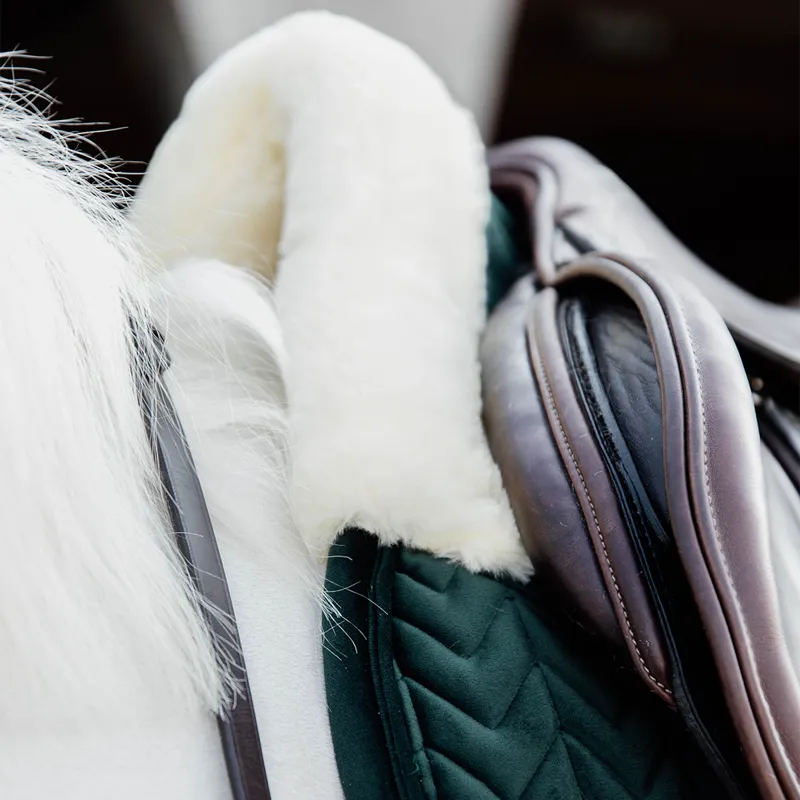 Kentucky Skin Friendly Velvet Jumping Saddlecloth - Pine Green-7