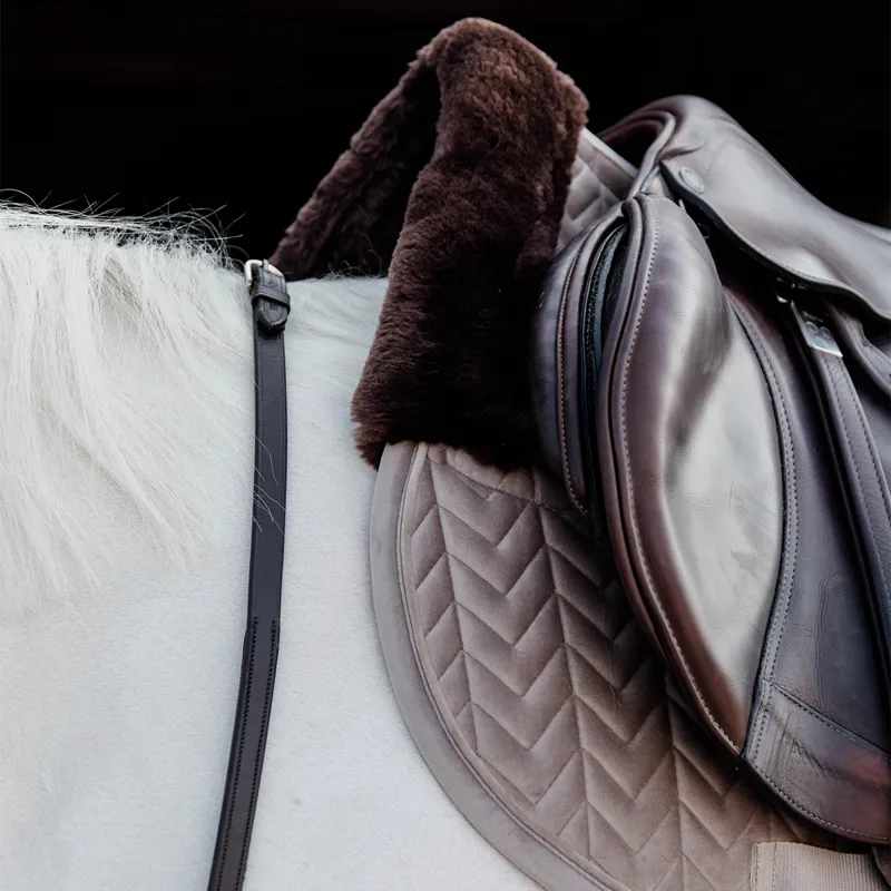 Kentucky Skin Friendly Velvet Jumping Saddlecloth - Beige-4