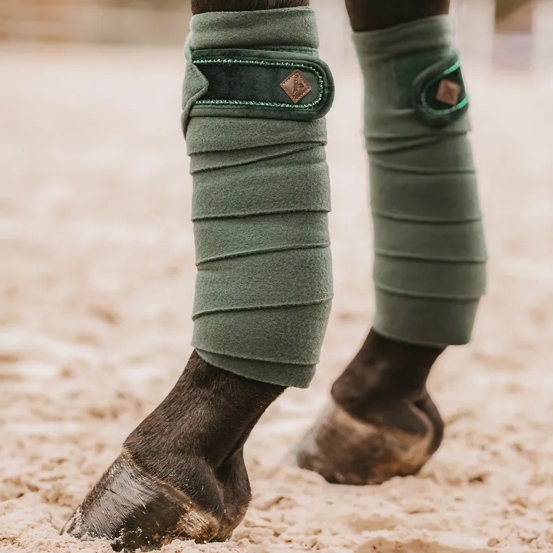 Kentucky Velvet Pearls Polar Fleece Bandages - Pine Green