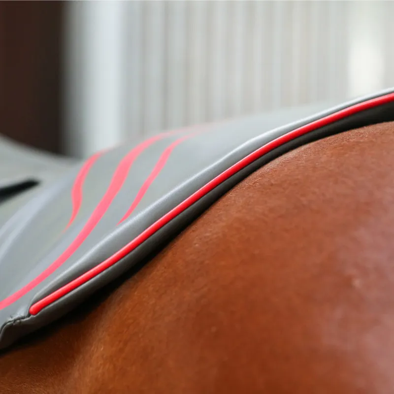 Equilibrium Heatsense Massage Back Pad