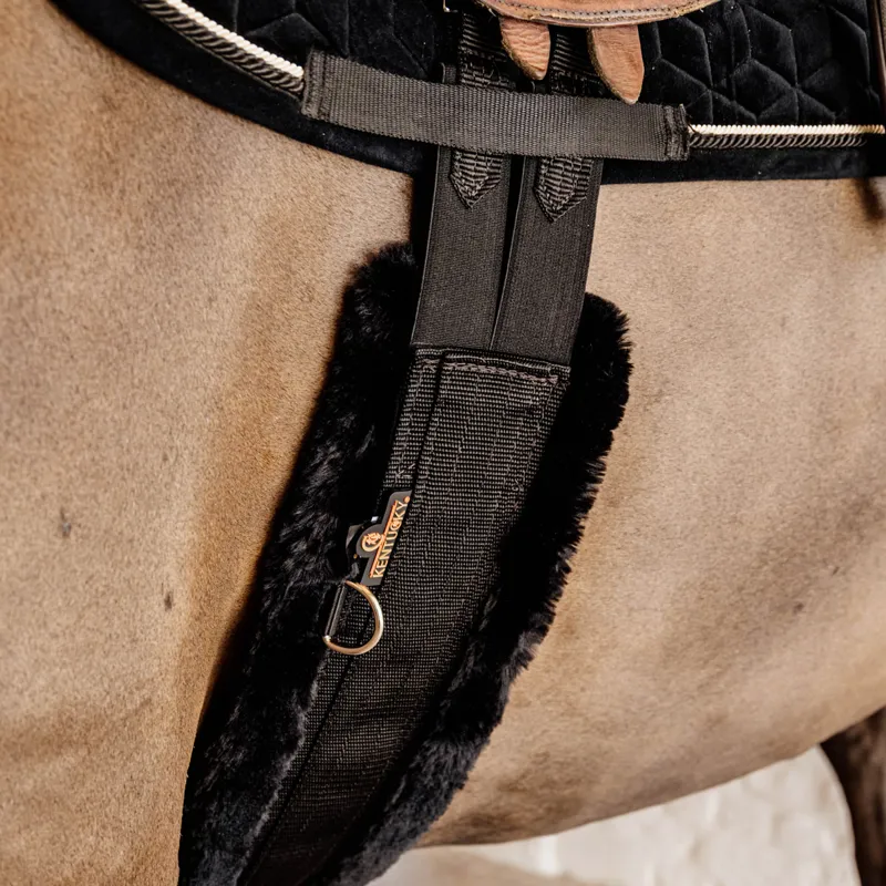 Kentucky Elasticated Sheepskin Girth - Black/Black