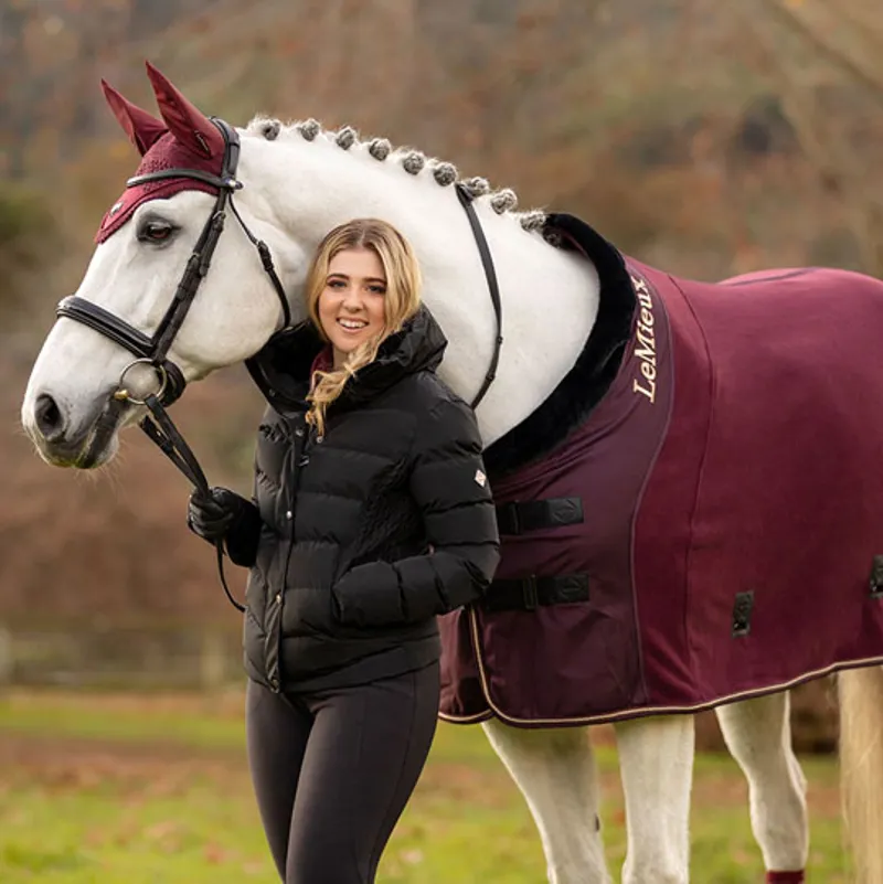 LeMieux Luxe Fleece Rug - Rioja/Black