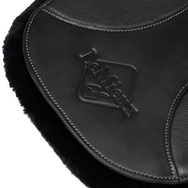 LeMieux Arika Simuwool Contoured Short Stud Girth - Black-4