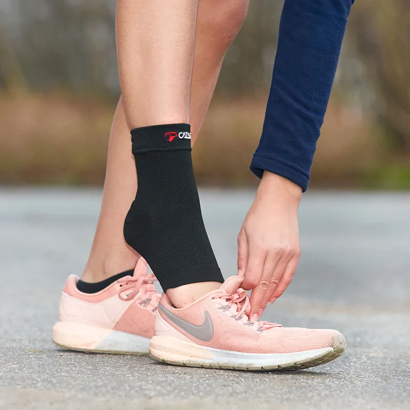 Catago FIR-Tech Ankle Brace - Black-2