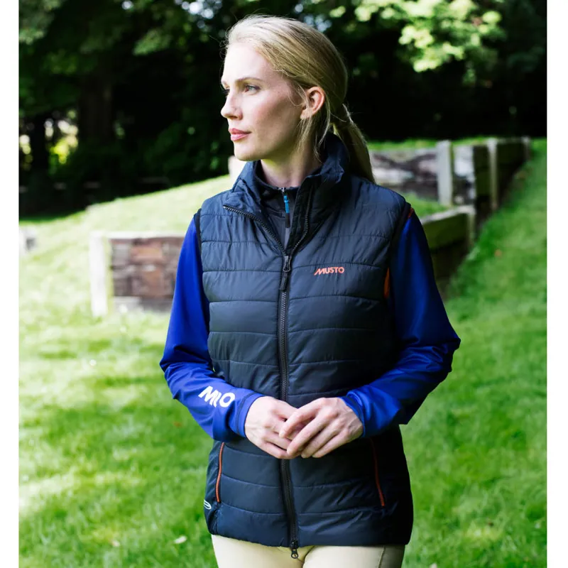 Gilet Matelassé Musto Synergy - Sport - Couleur Piment Poivre - Neuf - Prix 139,99€