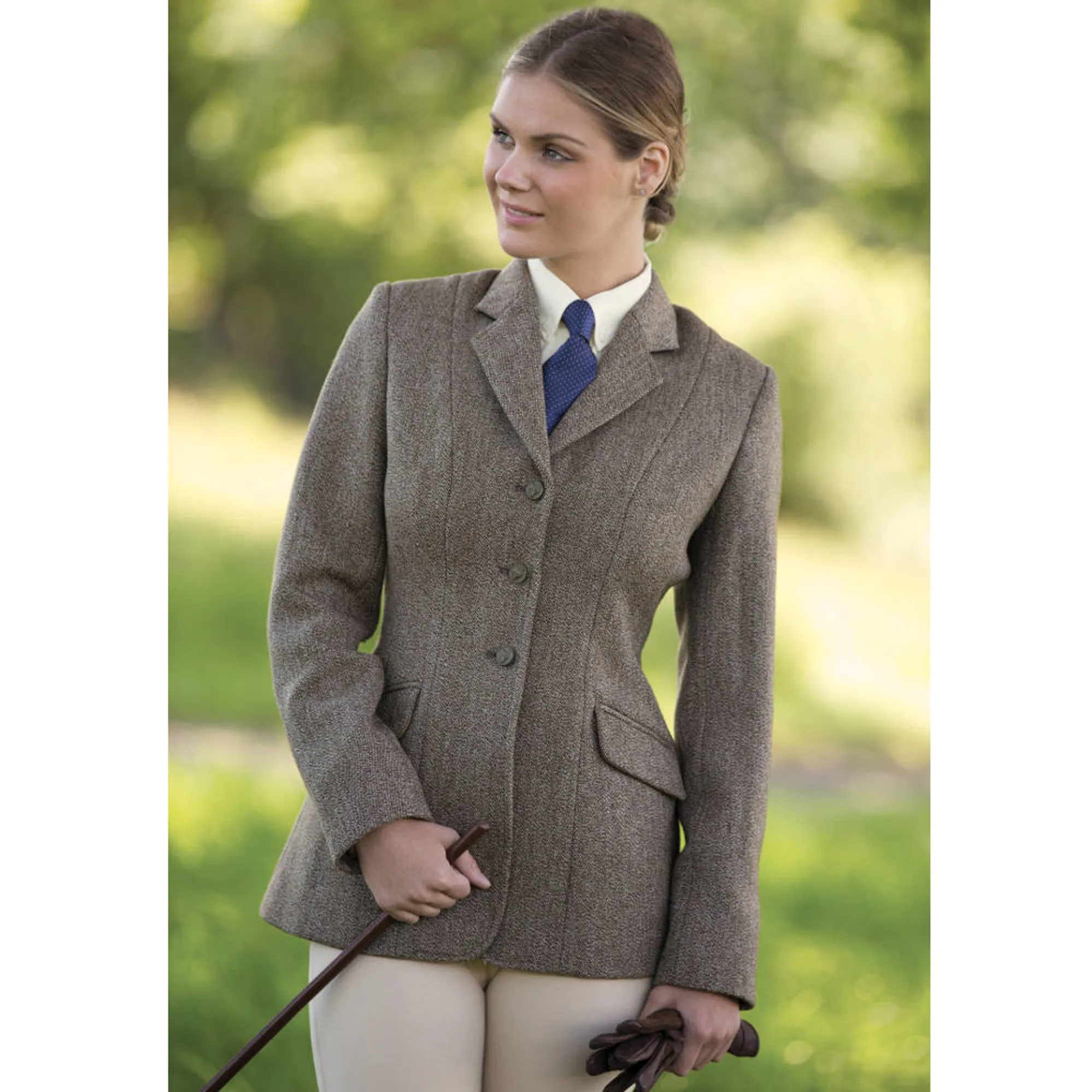 Une veste de chasse en tweed - Mes Elégances Une veste de chasse en tweed - Mes Elégances