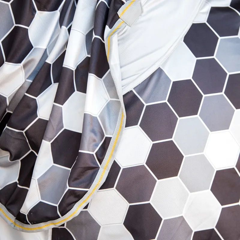 Equilibrium Field Relief Fly Rug - Hexagon Grey-3