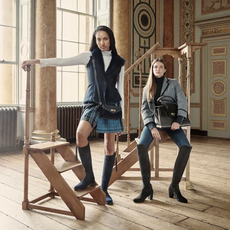 Fairfax and Favor Regina Flat Boots - Navy Suede-8