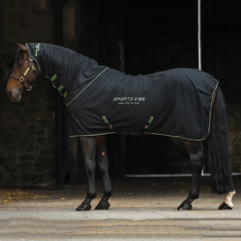 Horseware SportzVibe Massage Therapy Horse Rug Black/Green