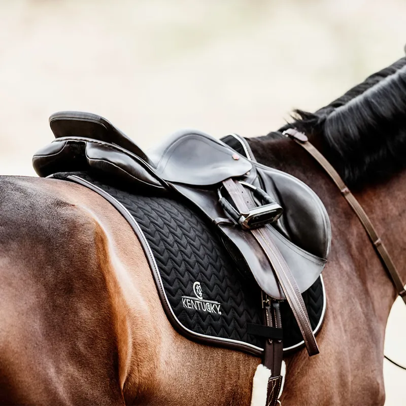 Kentucky Leather Fishbone Jumping Saddlecloth - Black-4