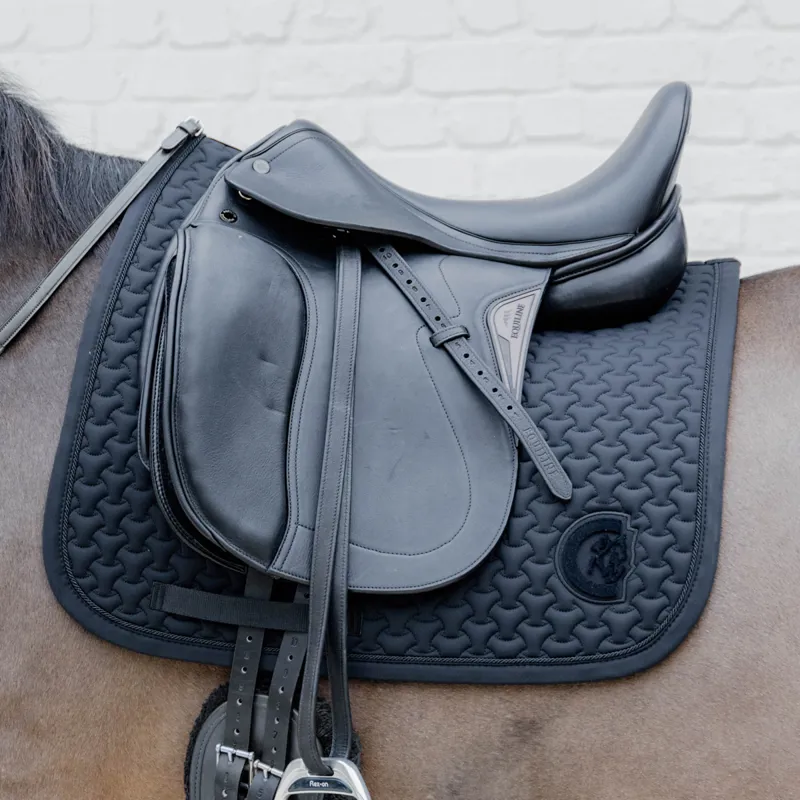 Kentucky 3D Logo Plaited Dressage Saddlecloth - Black