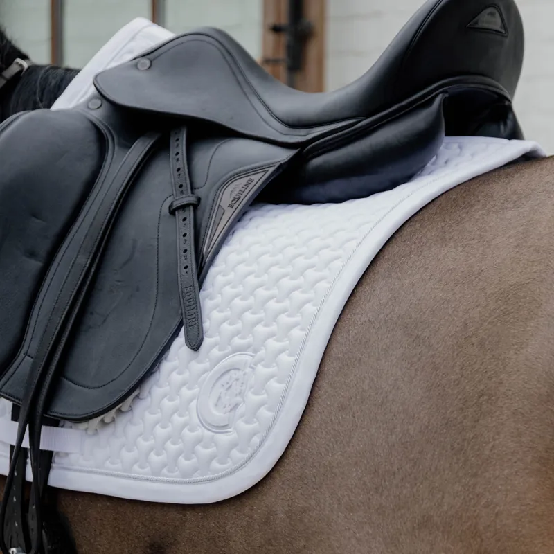 Kentucky 3D Logo Plaited Dressage Saddlecloth - White-2