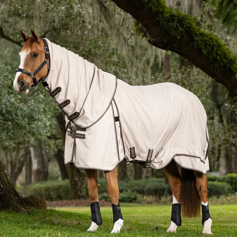 LeMieux Kudos Field Detachable Neck Rug - Stone-9