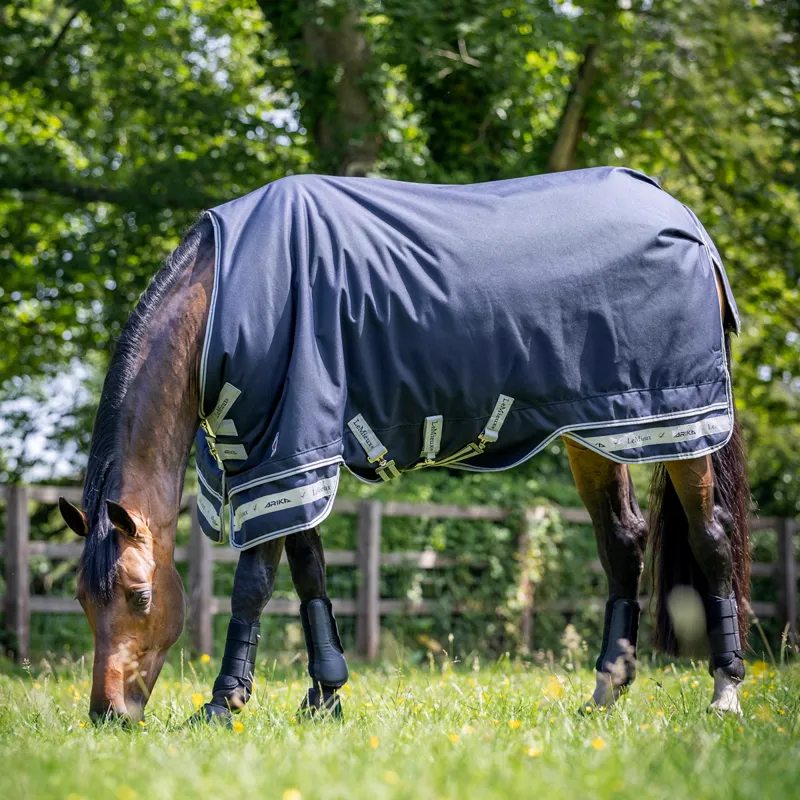 LeMieux Arika Featherweight 0g Detachable Neck Turnout Rug - Navy-1