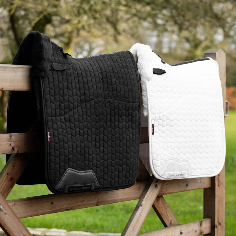 LeMieux Merino+ Half Lined Dressage Square - Black/Black-2