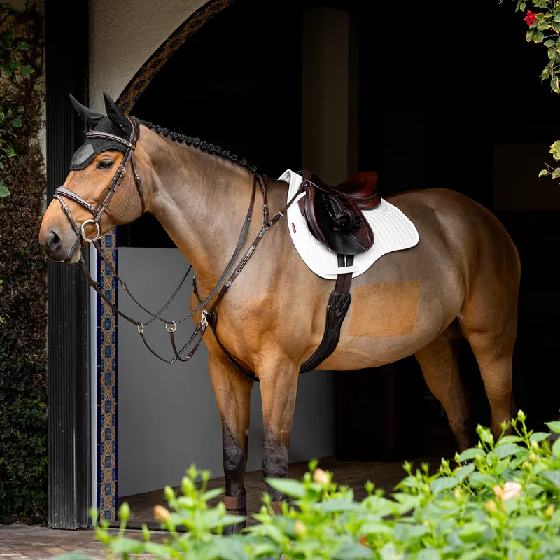 LeMieux ProSorb Plain 2-Pocket GP Square - White-1