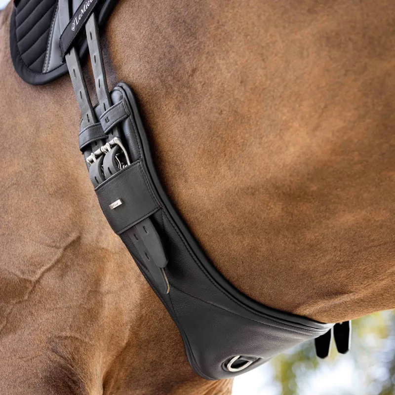 LeMieux Arika Contoured Dressage Girth - Black-2