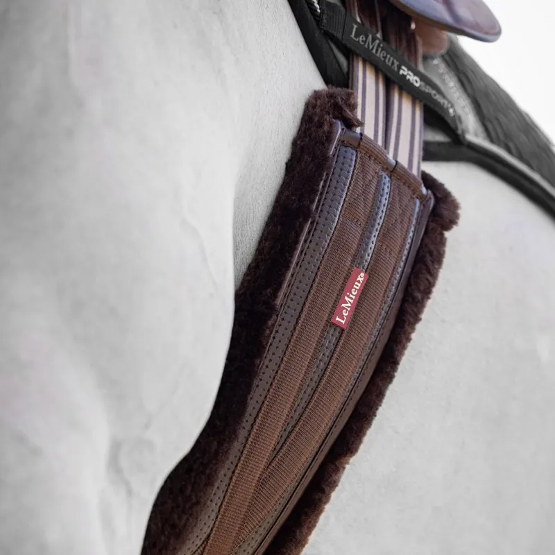 LeMieux Anatomic Fleece Lined Girth - Brown/Brown-2