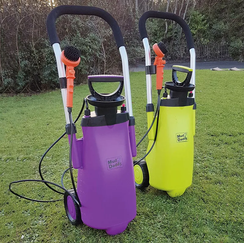 Mud Daddy Wheeled Washing Brush 12L Device - Lime Green