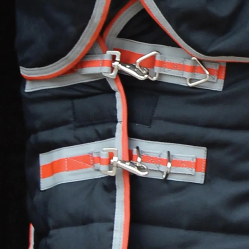 WeatherBeeta ComFiTec Therapy-Tec Channel Quilt 220 Stable Rug - Black-2