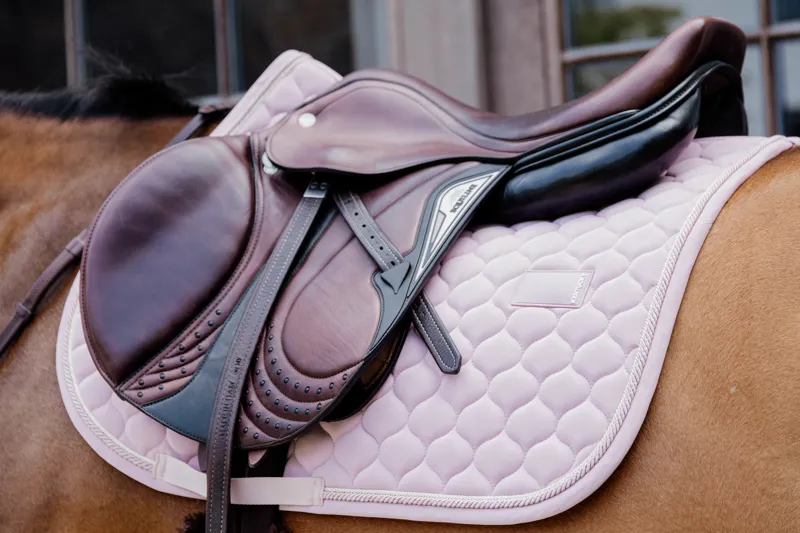 Kentucky Rubber Logo Onion Quilt Show Jumping Saddlecloth - Light Pink-2