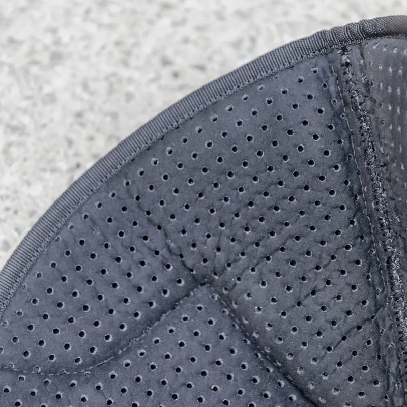 Kentucky 3D Spacer Travel Hind Boots - Black-2