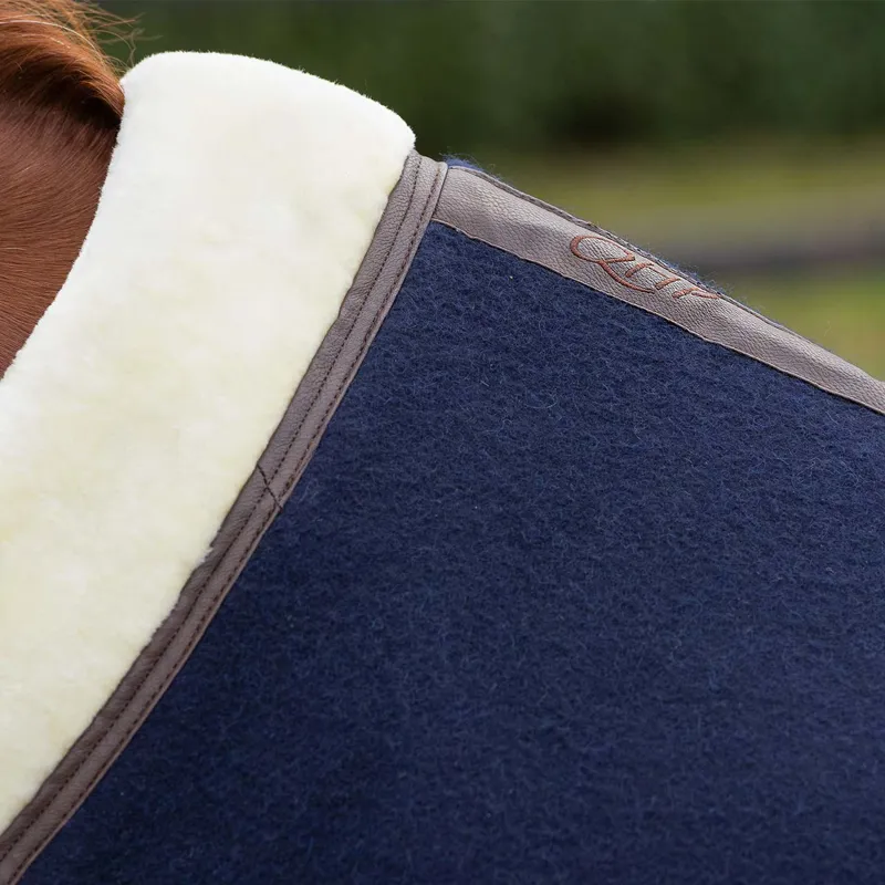 QHP Deluxe Wool Rug - Navy-3