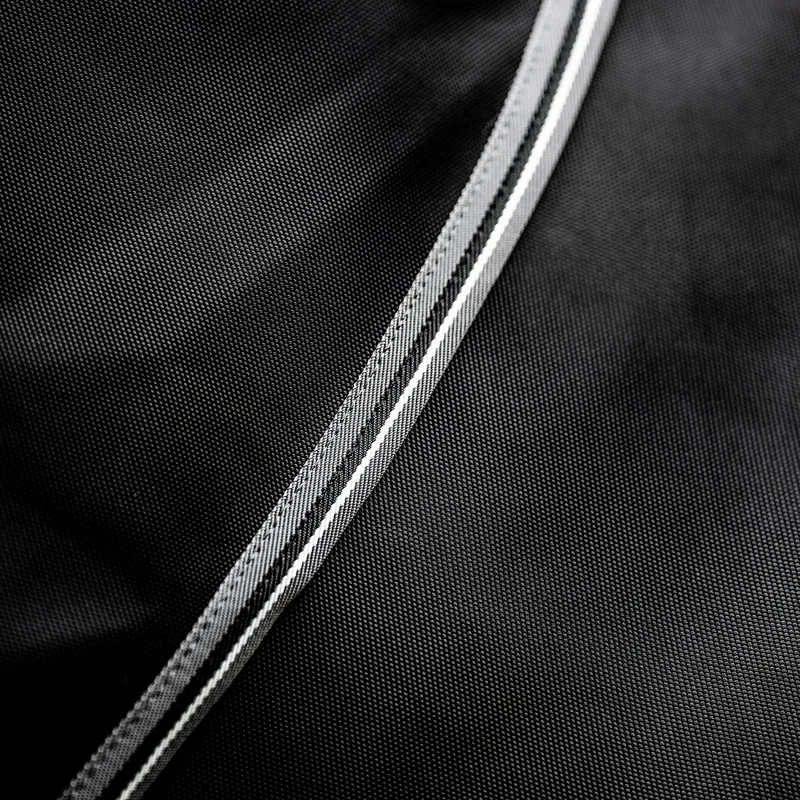 Rambo 1680D Plus 50g Detatchable Neck Turnout Rug - Black/Thunderstorm-8