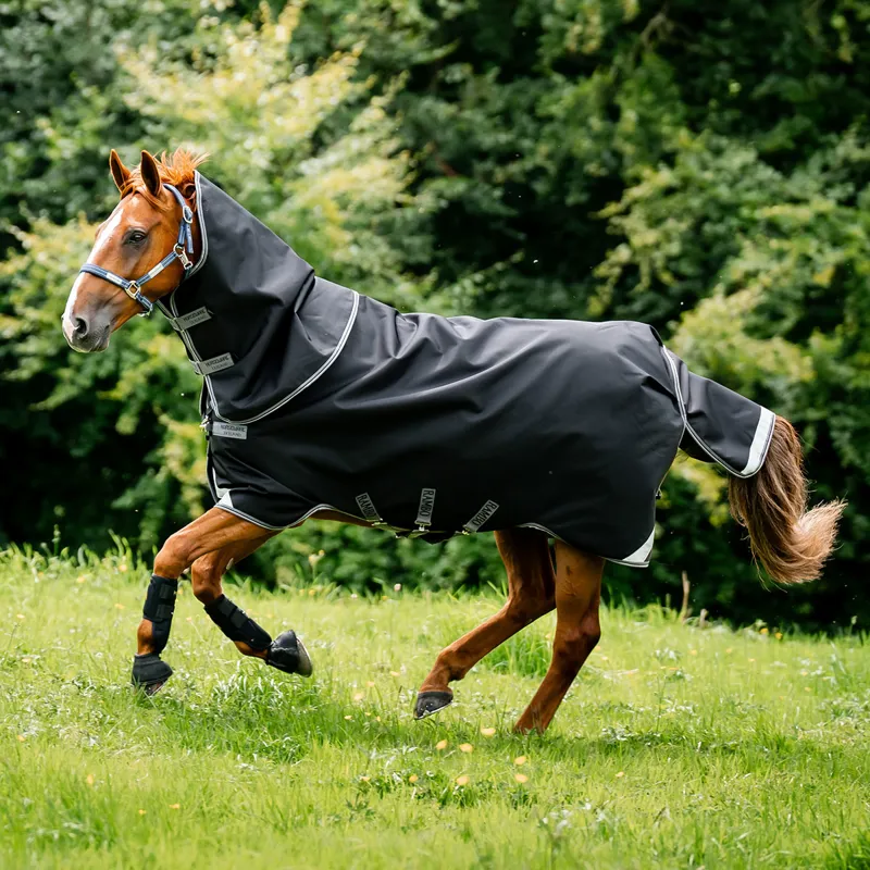 Rambo 1680D Plus 50g Detatchable Neck Turnout Rug - Black/Thunderstorm