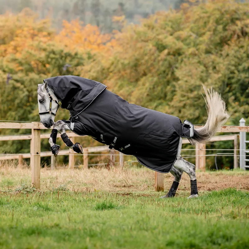 Amigo Super Bravo Plus 250g Detachable Neck Turnout Rug - Black/White-2