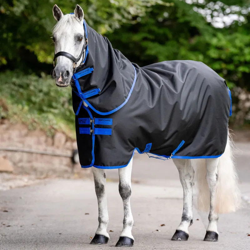 Amigo Ripstop 900D Plus 200g Detachable Neck Turnout Rug - Black/Blue-8