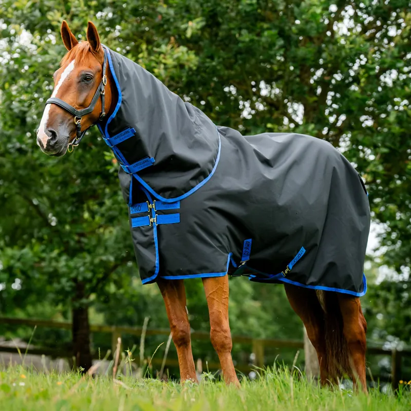 Amigo Ripstop 900D Plus 200g Detachable Neck Turnout Rug - Black/Blue