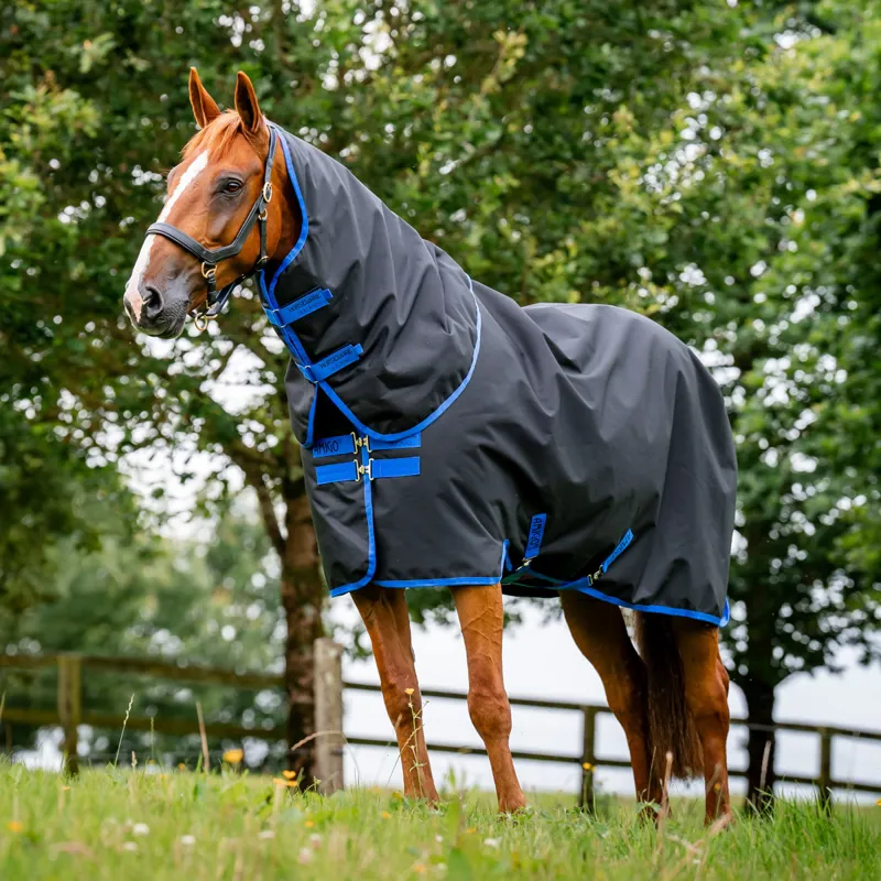 Amigo Ripstop 900D Plus 200g Detachable Neck Turnout Rug - Black/Blue-1