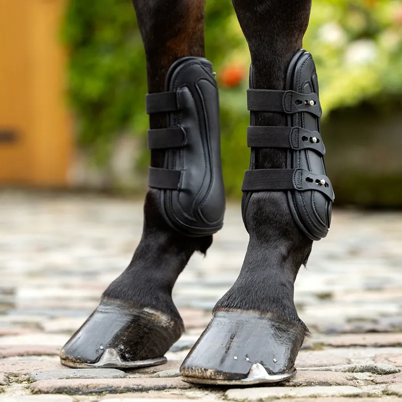 LeMieux Capella 3 Strap Tendon Boots - Black-6