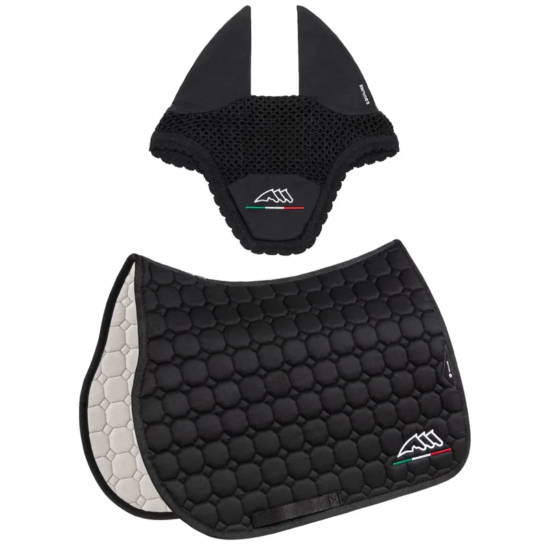Equiline EQFLAGGY Jump Saddlecloth and Eat Net Set - Black