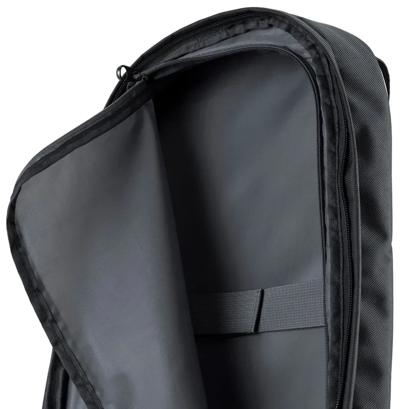 Equiline Caleb Grooms Rucksack - Black-2