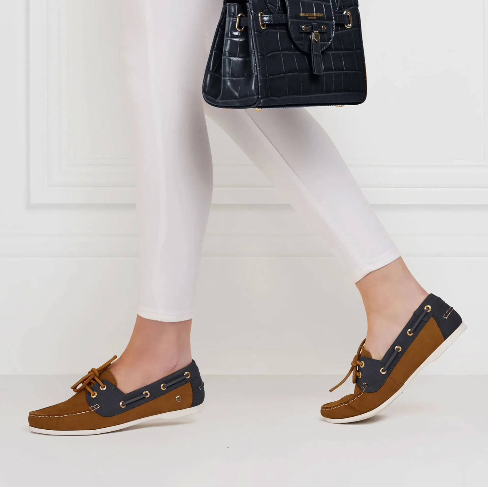 Fairfax and Favor Salcombe Ladies Deck Shoes Tan/Navy