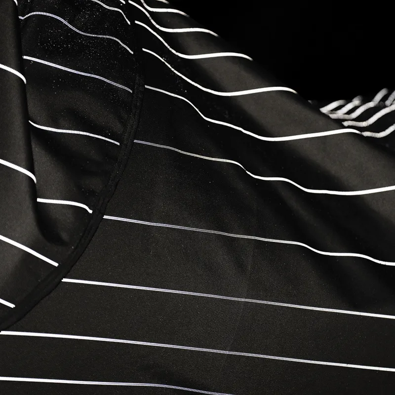 Amigo 1200D FieldSafe Reflectech Plus 250g Turnout Rug - Black-13