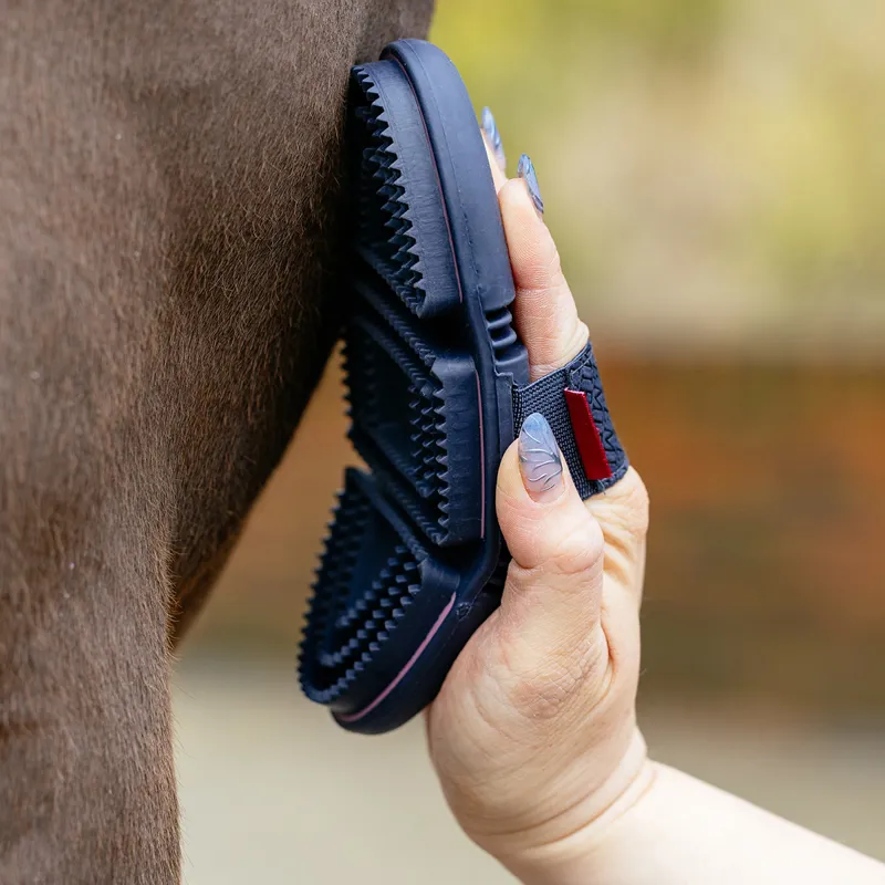 LeMieux Flexi Curry Comb - Peony-1