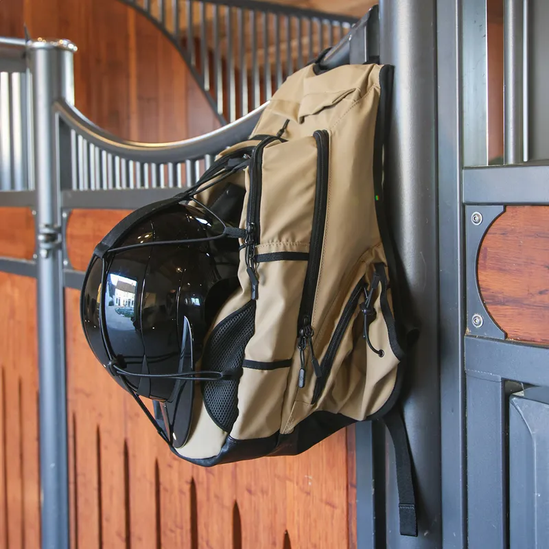 Grooming Deluxe Grooming Backpack - Beige-11