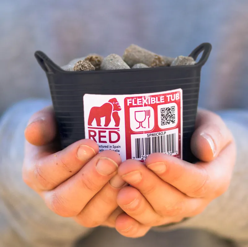 Red Gorilla Micro 300ml Tub - Black