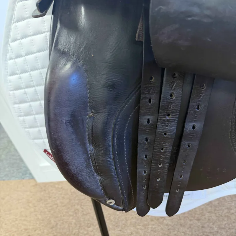 Symonds General Purpose  Saddle - Brown 17in XW-7