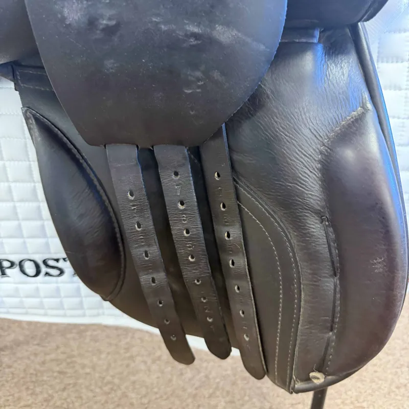 Symonds General Purpose  Saddle - Brown 17in XW-8
