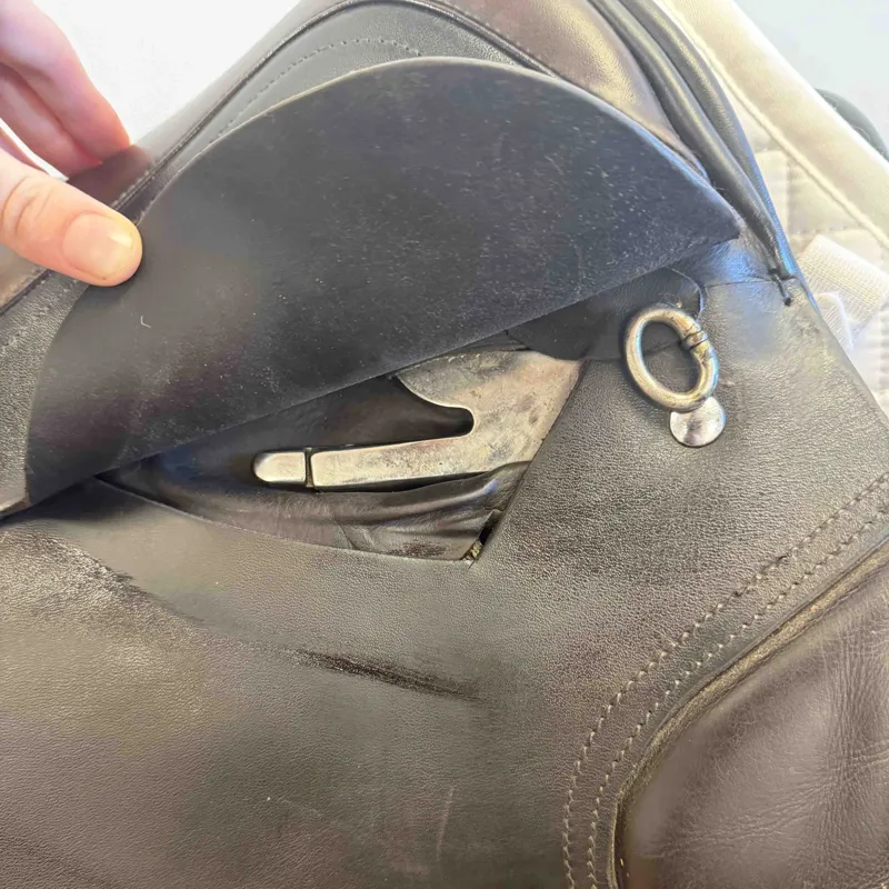 Rich and Son General Purpose Saddle - Brown 17.5in-7