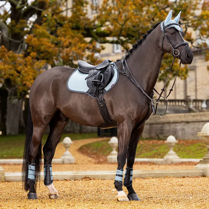 LeMieux Classique Suede Close Contact Square - Glacier-1