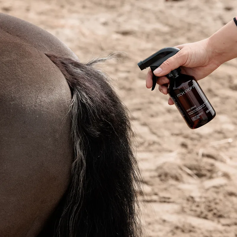 Grooming Deluxe Itch Stop Plus Spray-3